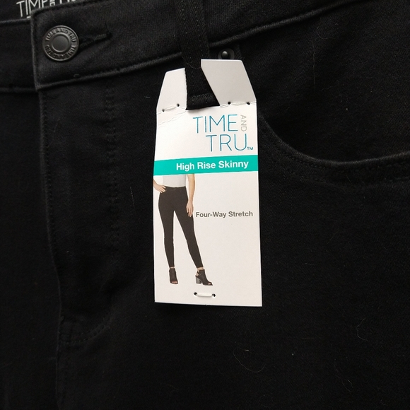 Time and Tru Denim - High rise skinny jeans EUC